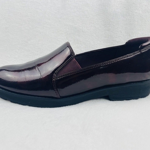Anne Klein Sport Believer Faux Patent Leather Maroon Loafer Women Size 10M - Picture 3 of 8